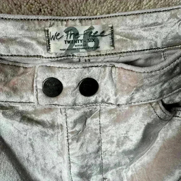 We The Free Crushed Velvet High Waist Relaxed Fit Jeans Blush Color Size 26 - Picture 2 of 4